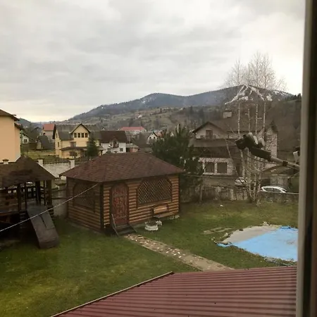 біля погару