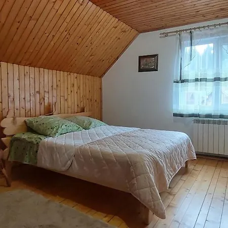 біля погару